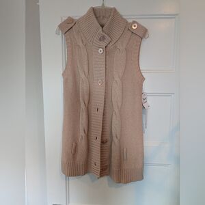 Classiques Entier Cable Knit Sleeveless Cardigan - Beige